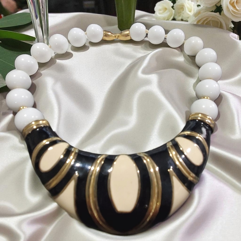 LES BERNARD Vintage 1980's Chunky Enamel Beaded Statement Necklace